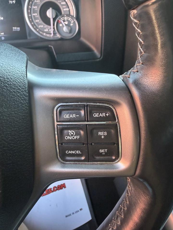 RAM 1500 Longhorn Crew Cab SWB 4WD 2016