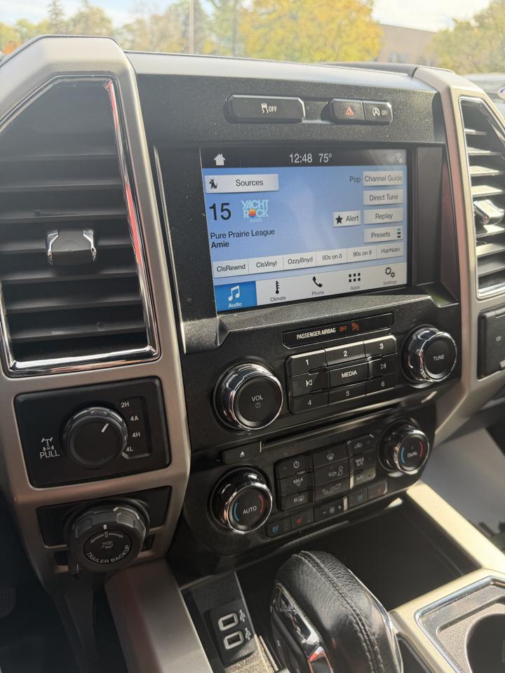 Ford F-150 Lariat SuperCrew 6.5-ft. Bed 4WD 2017