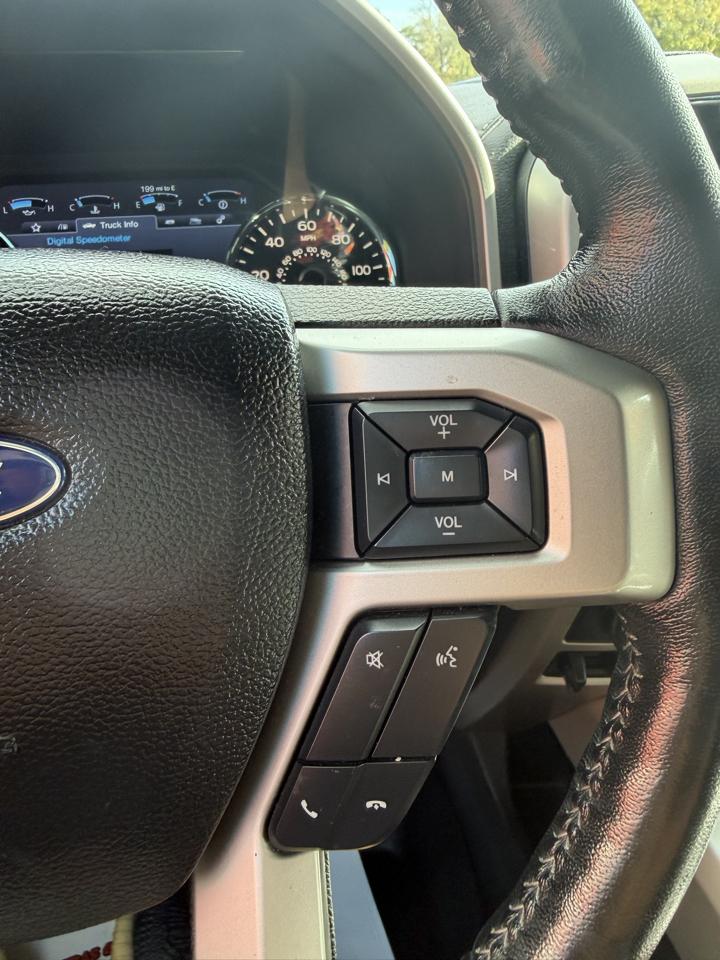 Ford F-150 Lariat SuperCrew 6.5-ft. Bed 4WD 2017