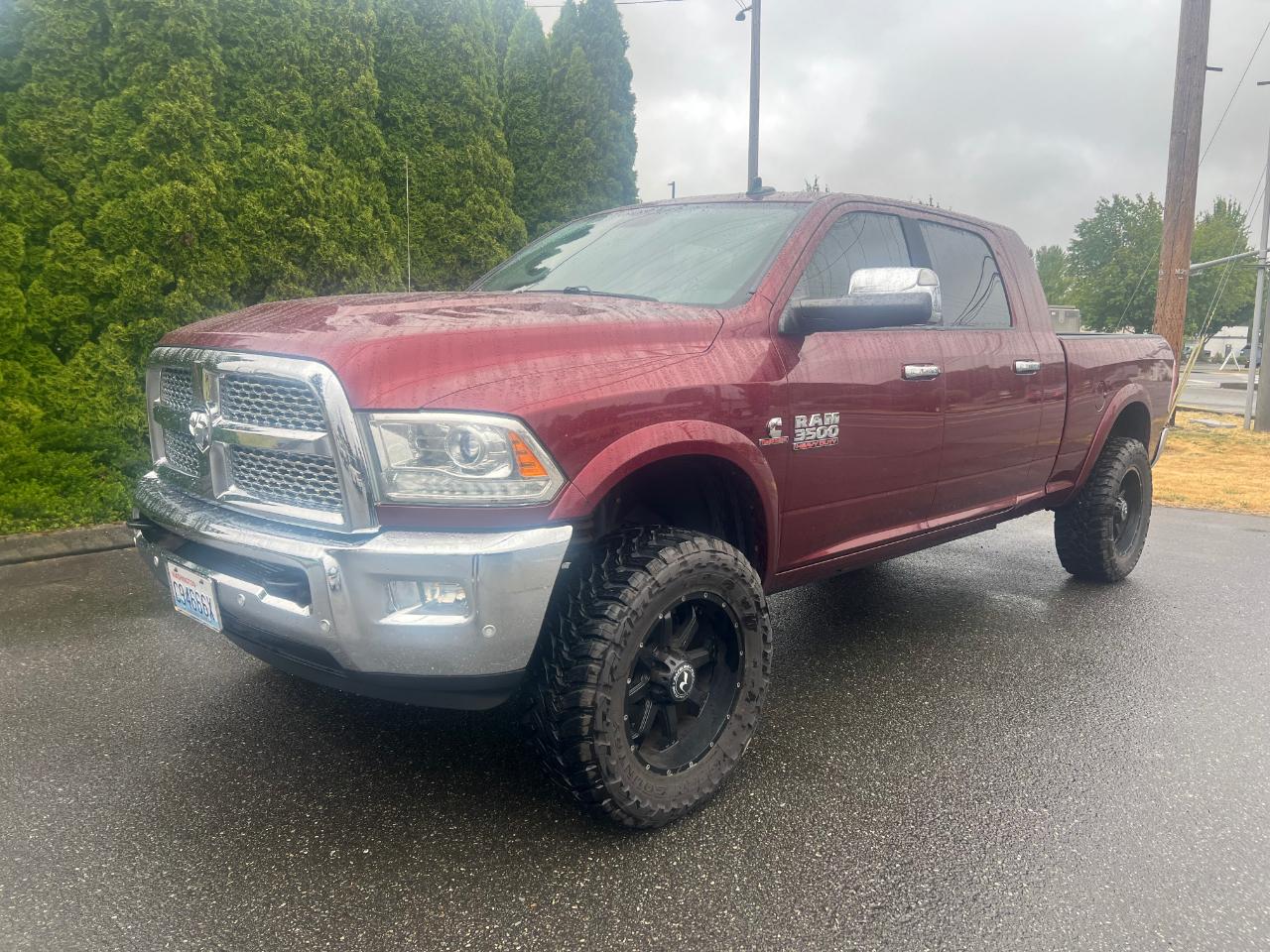 RAM 3500 Laramie Mega Cab 4WD 2016