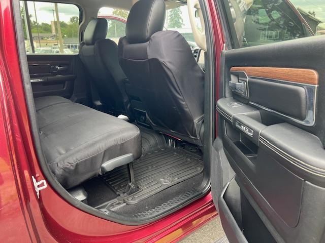 RAM 3500 Laramie Mega Cab 4WD 2016