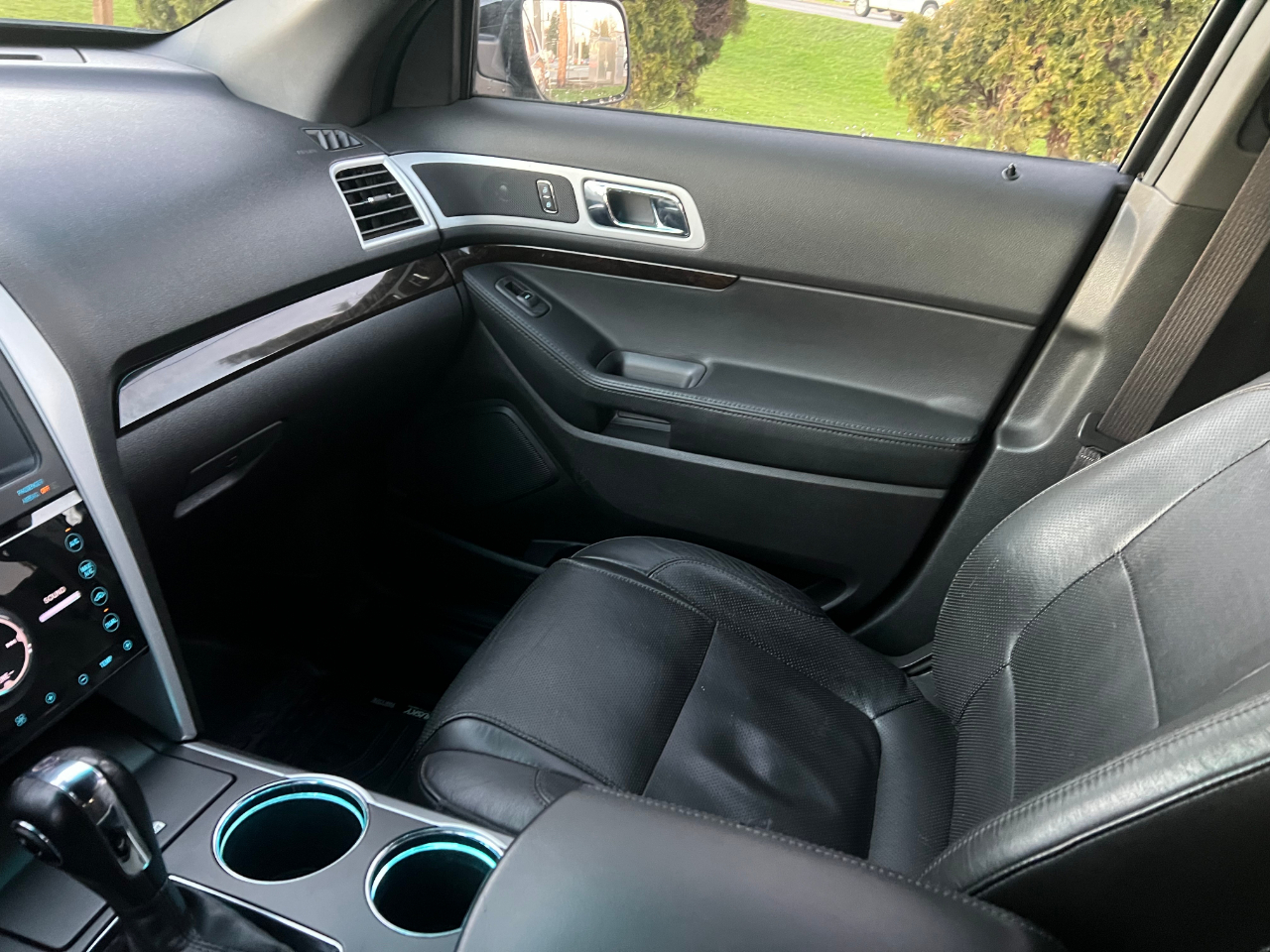 Ford Explorer Limited 4WD 2013