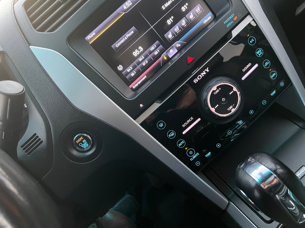 Ford Explorer Limited 4WD 2013