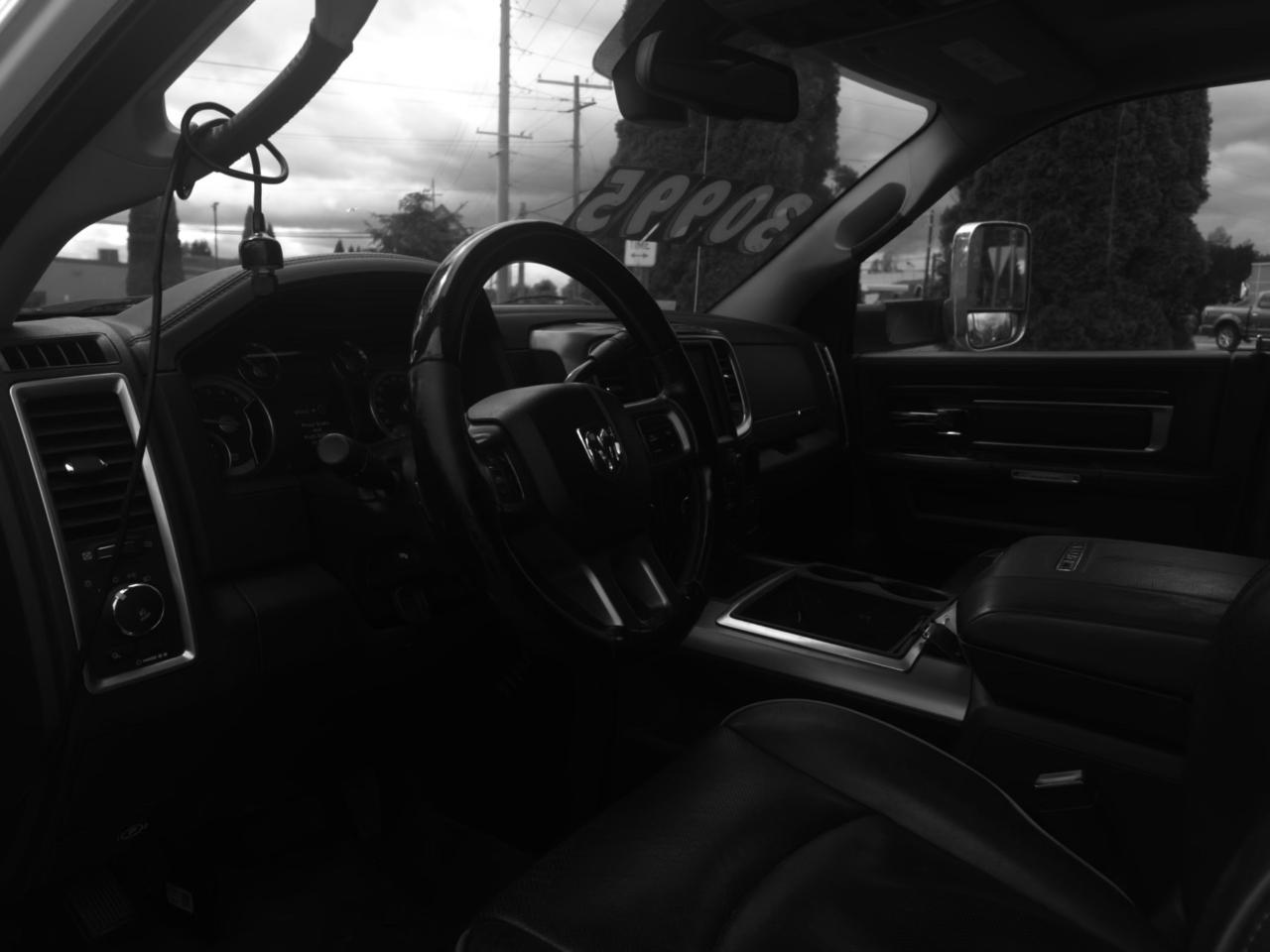 RAM 3500 Longhorn Crew Cab SWB 4WD 2014