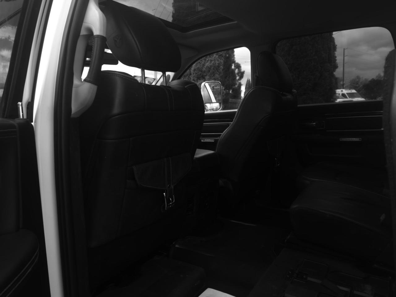 RAM 3500 Longhorn Crew Cab SWB 4WD 2014