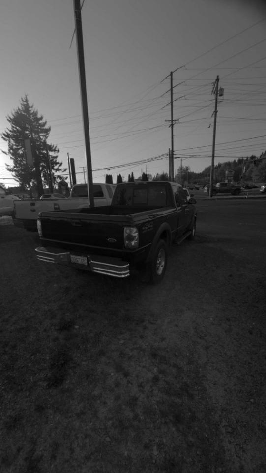 Ford Ranger XLT SuperCab 4-Door 4WD 2001