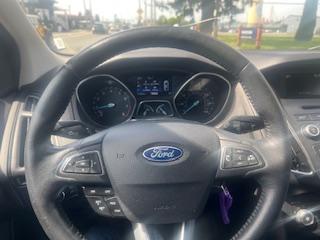 Ford Focus SE Sedan 2016