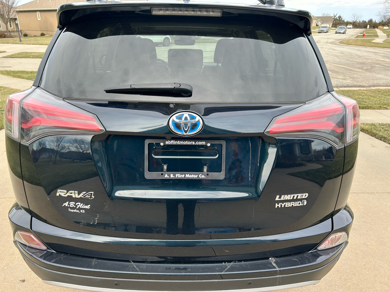 Toyota RAV4 Hybrid Limited 2017