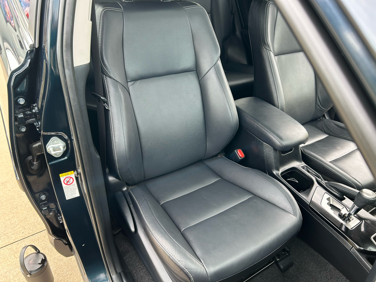 Toyota RAV4 Hybrid Limited 2017