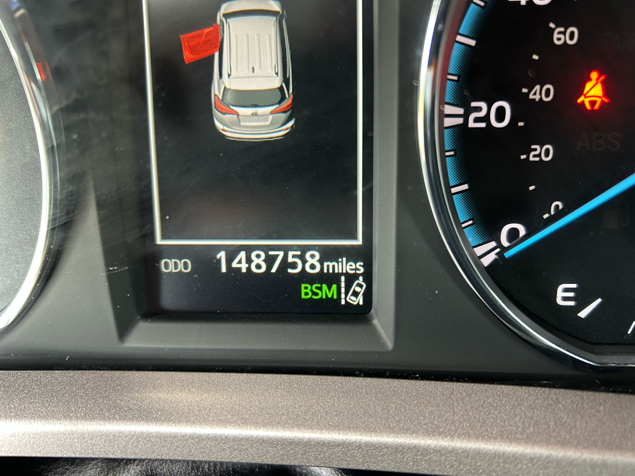 Toyota RAV4 Hybrid Limited 2017