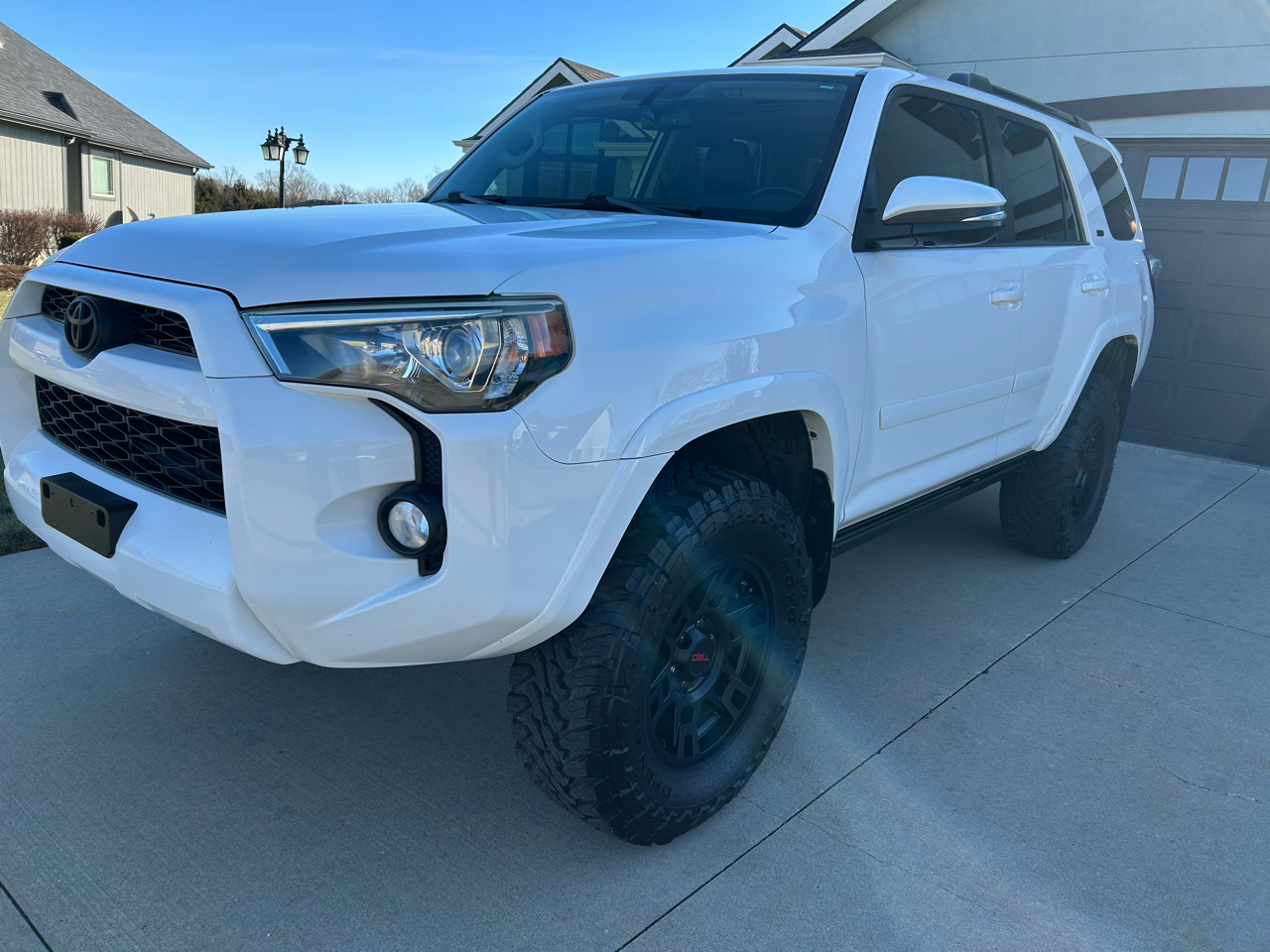 Toyota 4Runner SR5 4dr Auto V6 4WD 2016