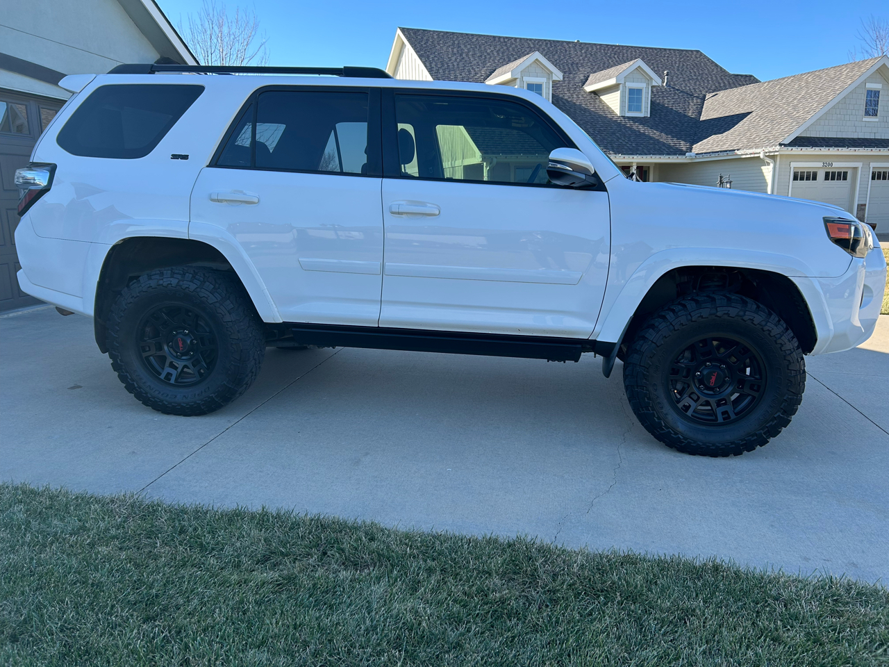 Toyota 4Runner SR5 4dr Auto V6 4WD 2016