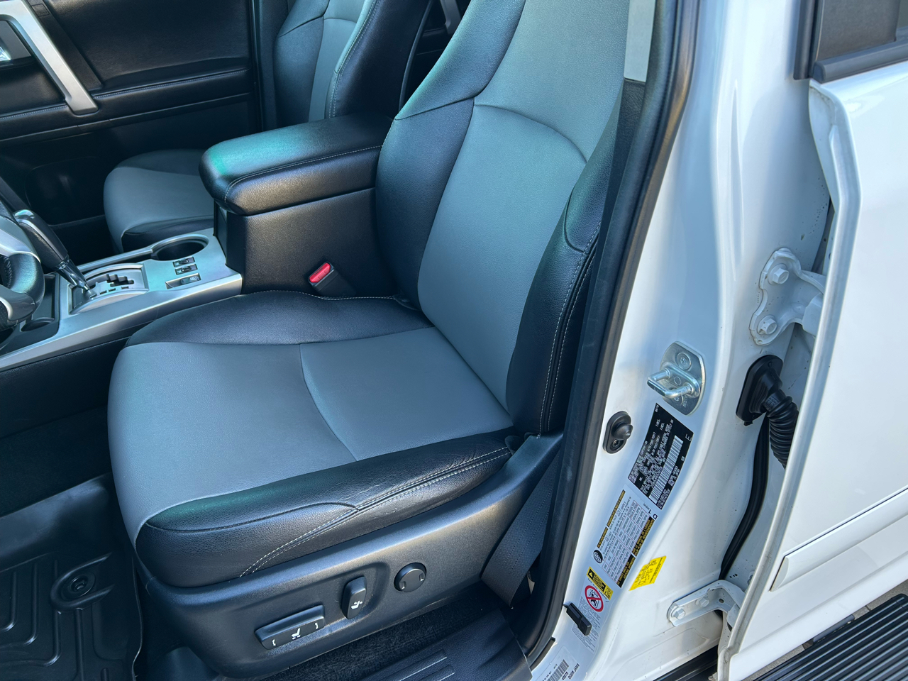 Toyota 4Runner SR5 4dr Auto V6 4WD 2016