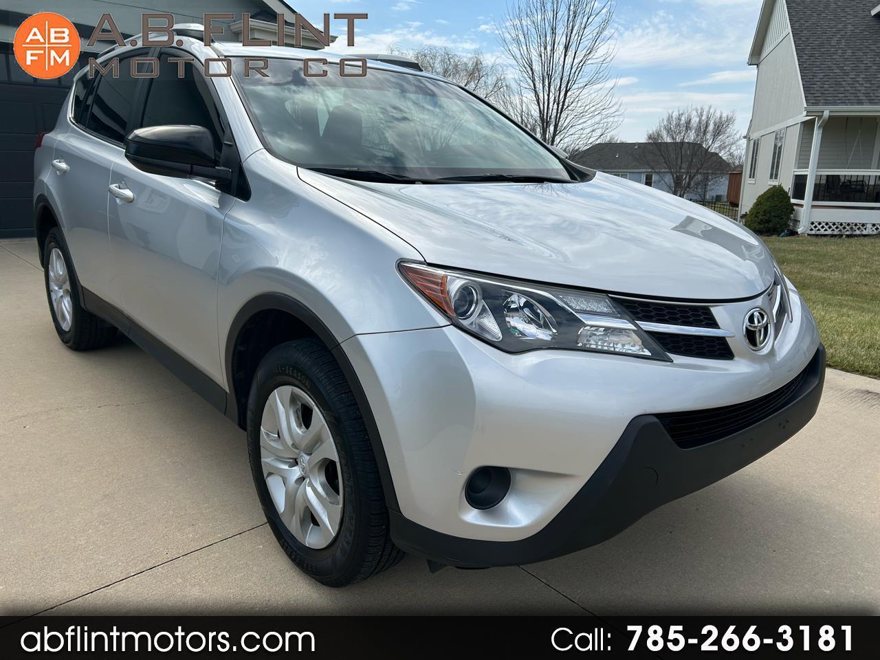 2015 Toyota RAV4 LE FWD