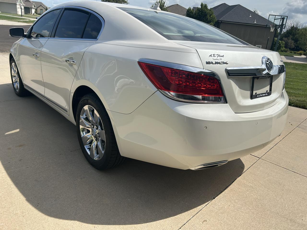 Buick LaCrosse Premium Package 2, w/Leather 2013