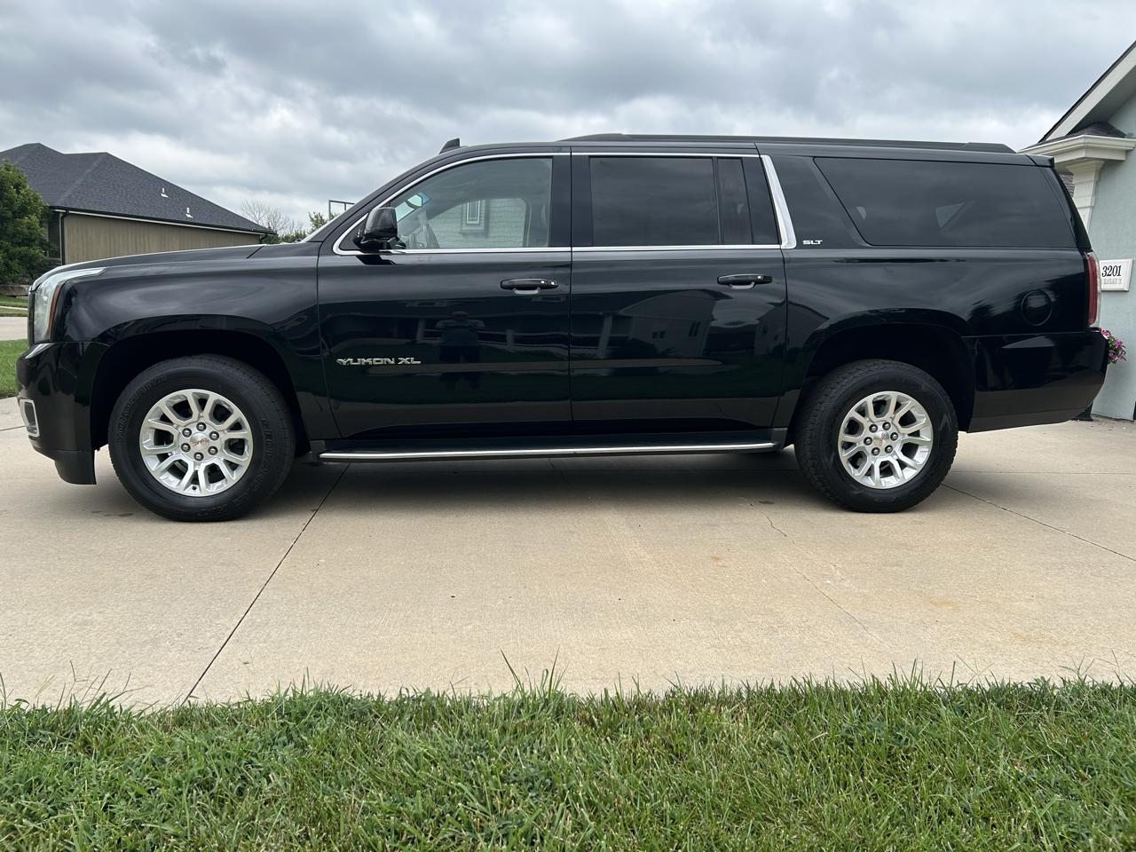 GMC Yukon XL SLT 4WD 2020