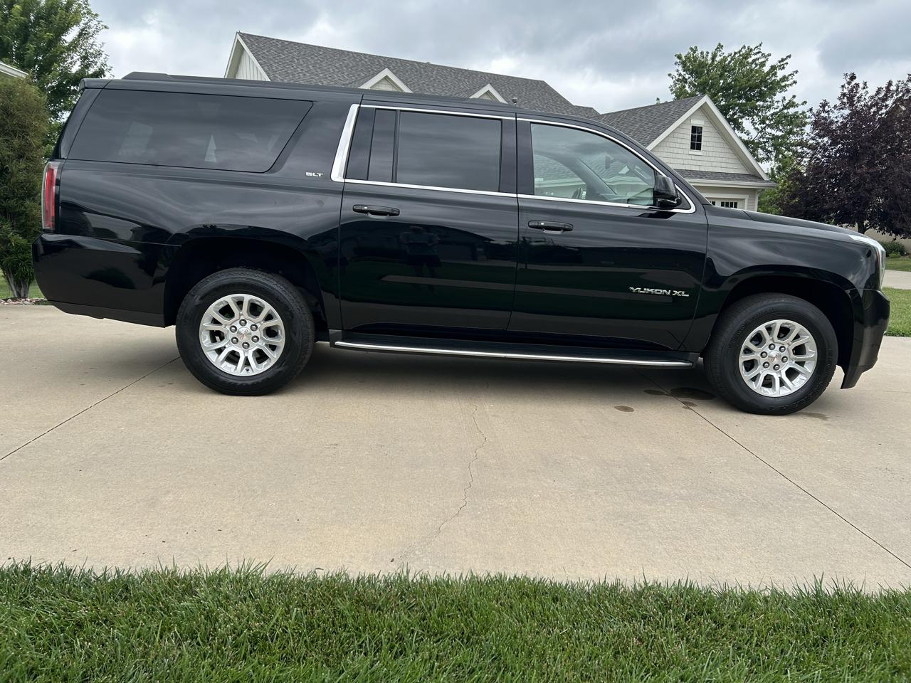 GMC Yukon XL SLT 4WD 2020