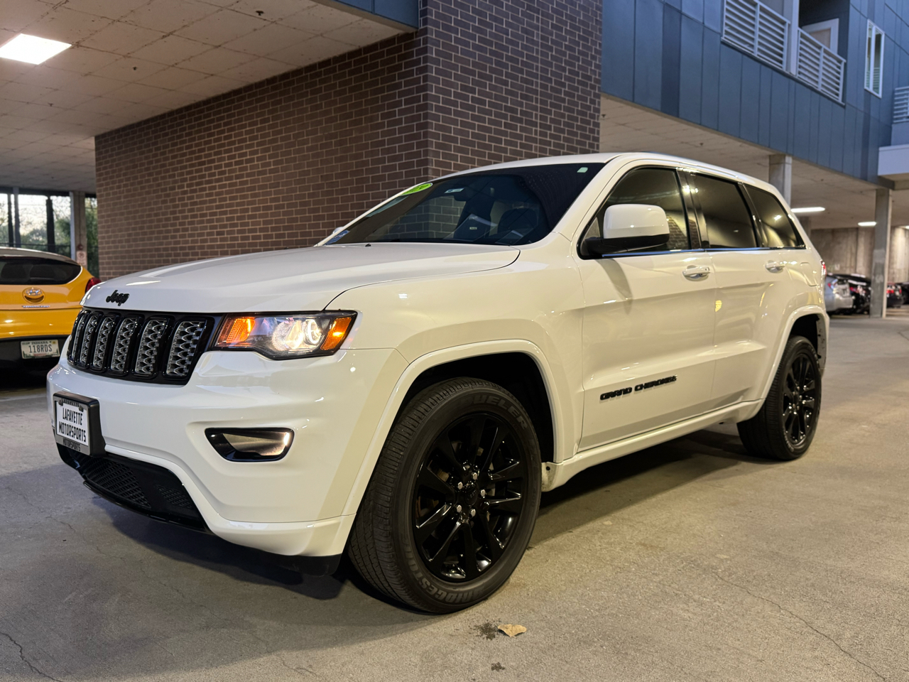 Jeep Grand Cherokee Laredo 4WD 2019 Jeep Grand Cherokee Laredo 4WD 2019
