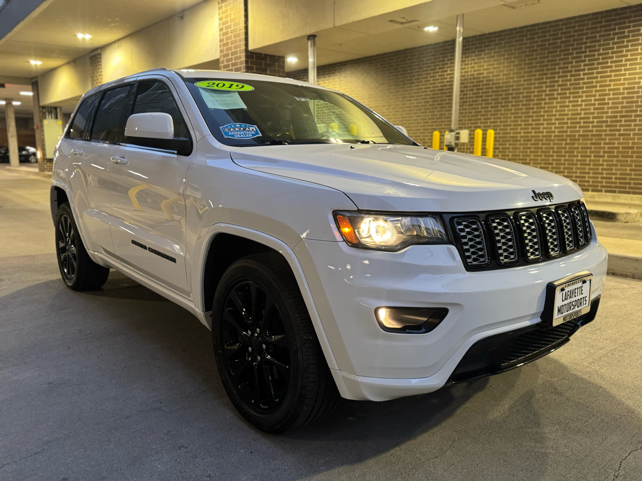 Jeep Grand Cherokee Laredo 4WD 2019 Jeep Grand Cherokee Laredo 4WD 2019