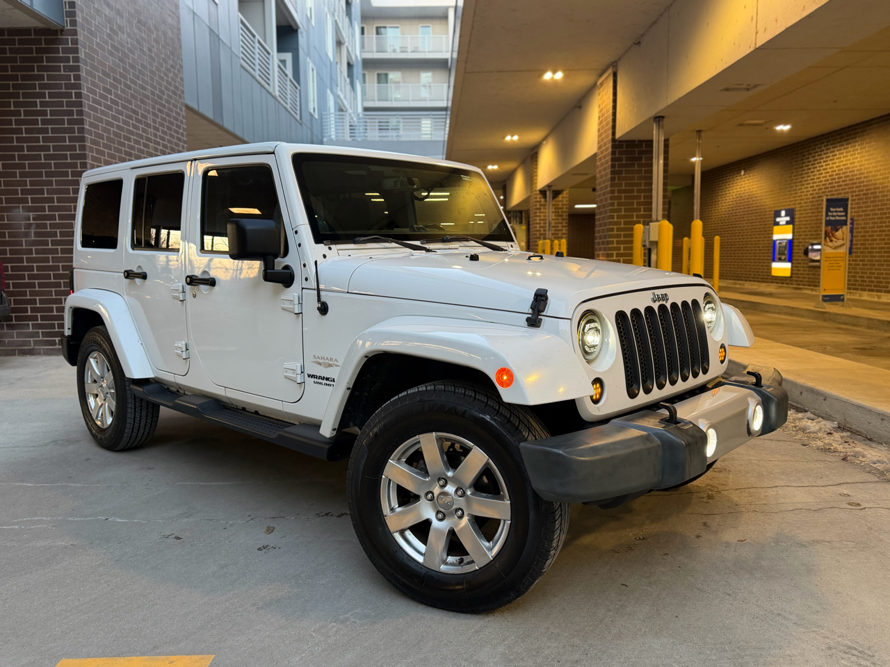2014 Jeep Wrangler Unlimited Sahara's photo