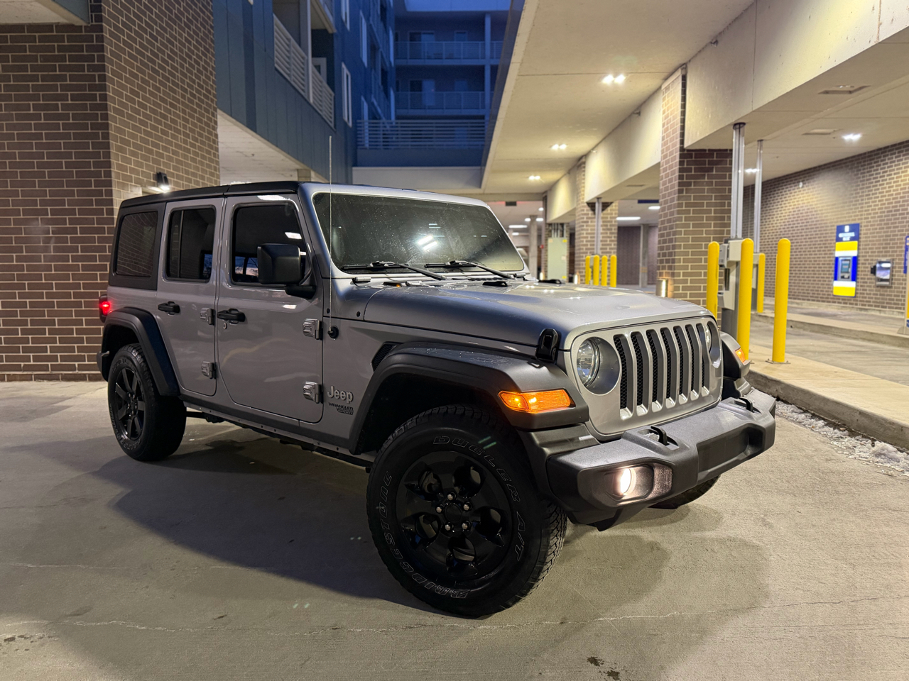 2018 Jeep All-New Wrangler Unlimited Sport's photo