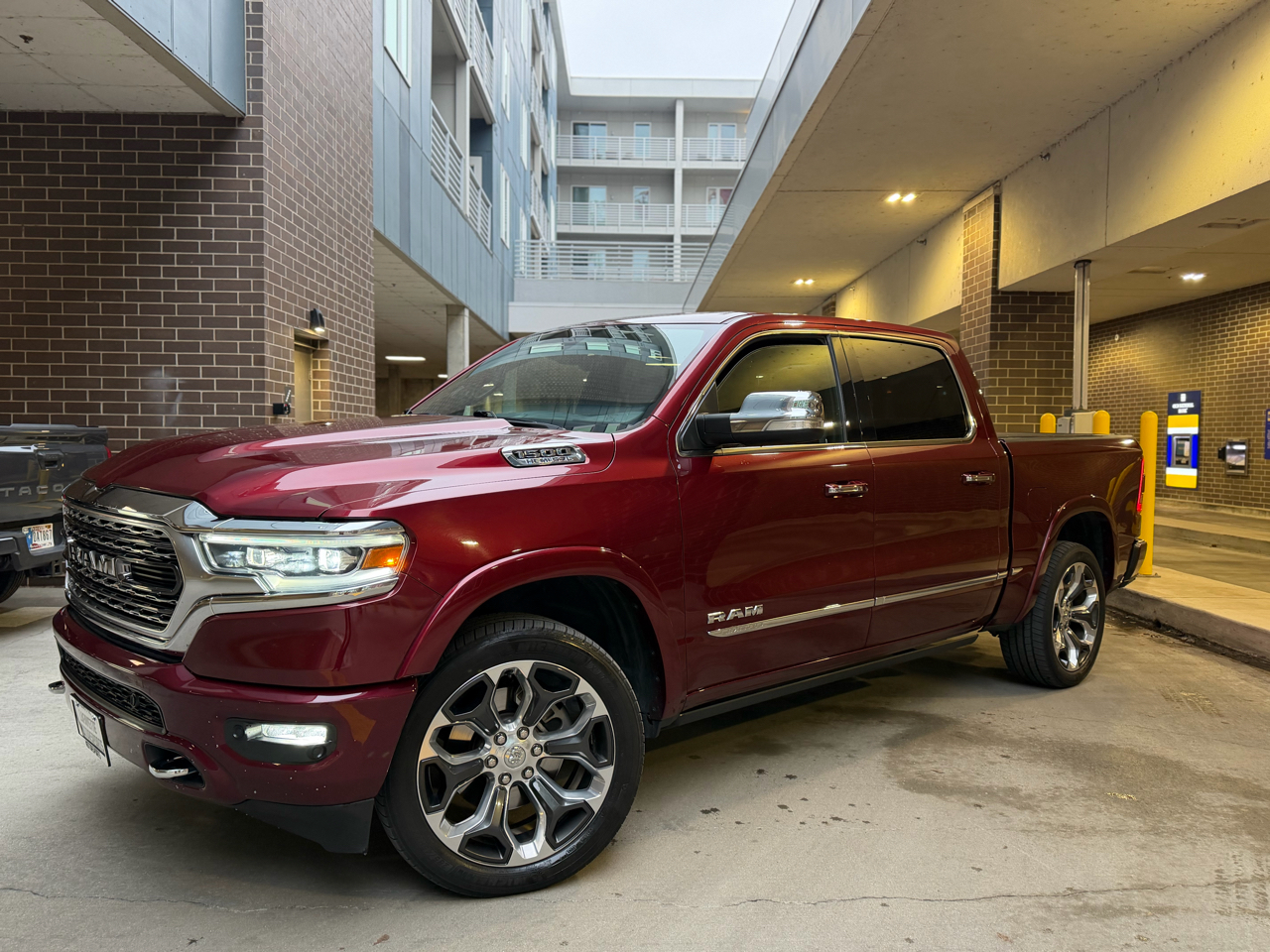 RAM 1500 Limited Crew Cab SWB 4WD 2020
