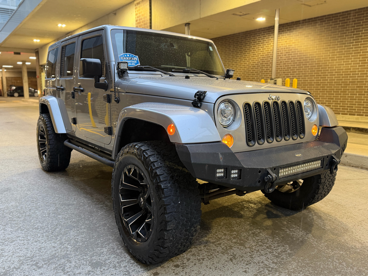 Jeep Wrangler Unlimited Sahara 4WD 2017