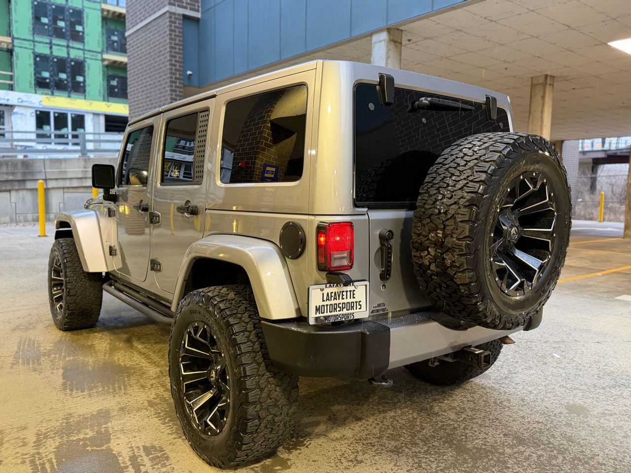 Jeep Wrangler Unlimited Sahara 4WD 2017