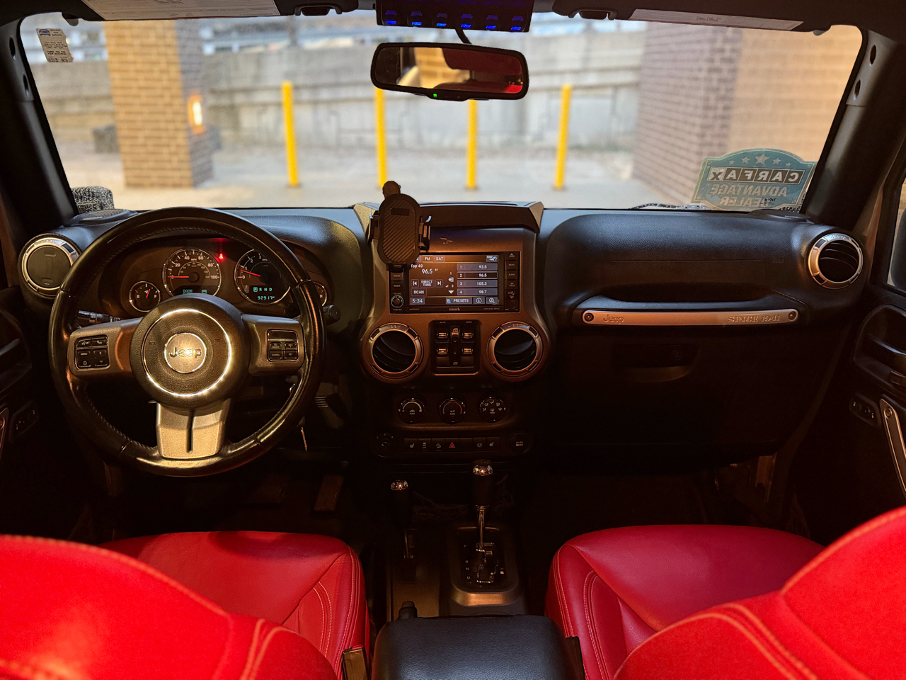 Jeep Wrangler Unlimited Sahara 4WD 2017