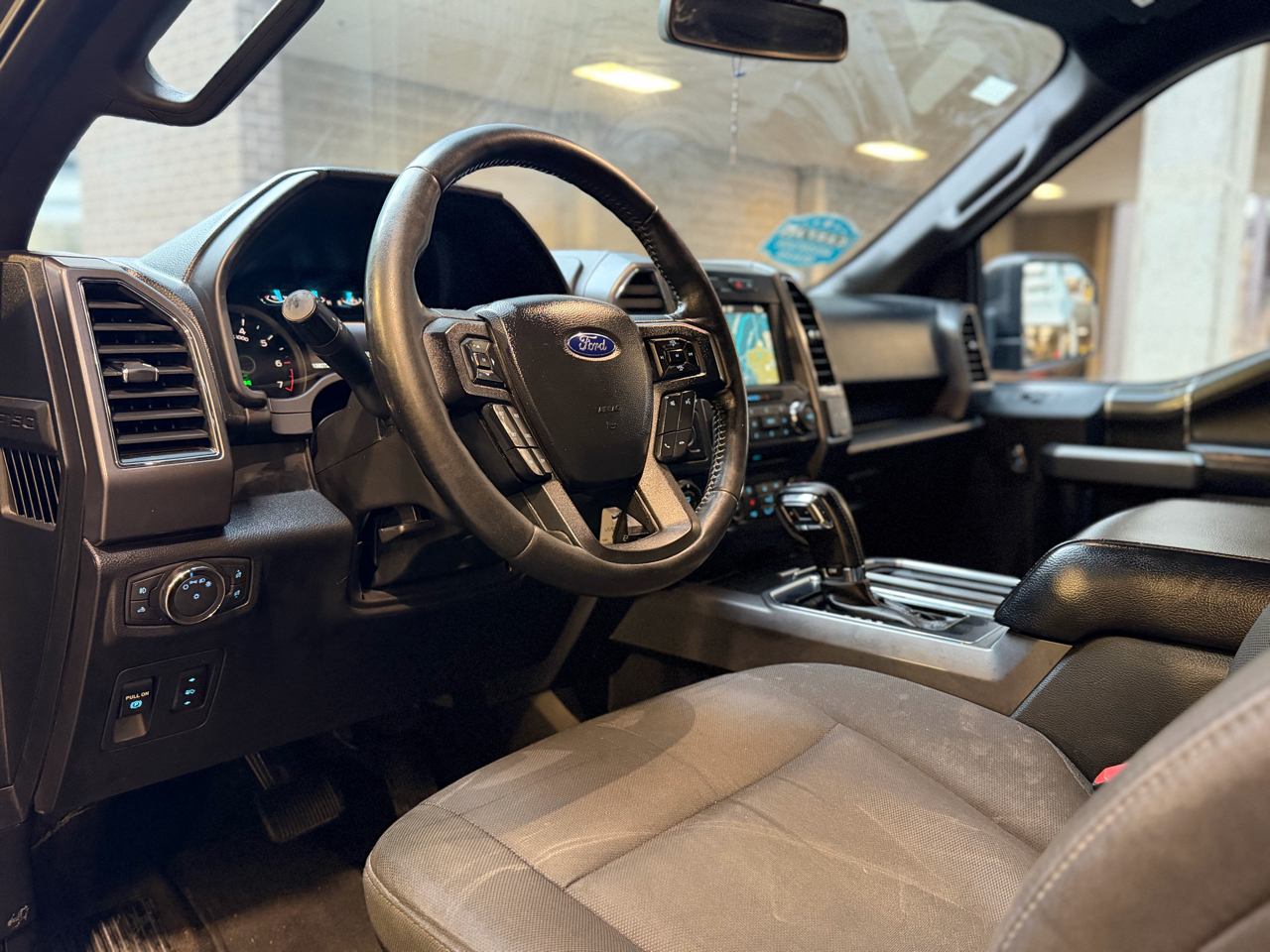 Ford F-150 XL SuperCrew 5.5-ft. Bed 4WD 2018
