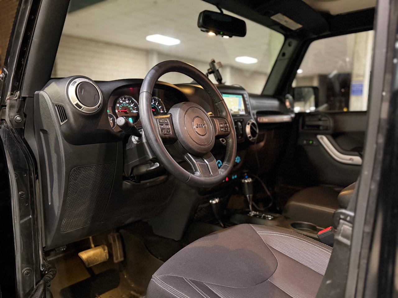 Jeep Wrangler Unlimited Sahara 4WD 2016