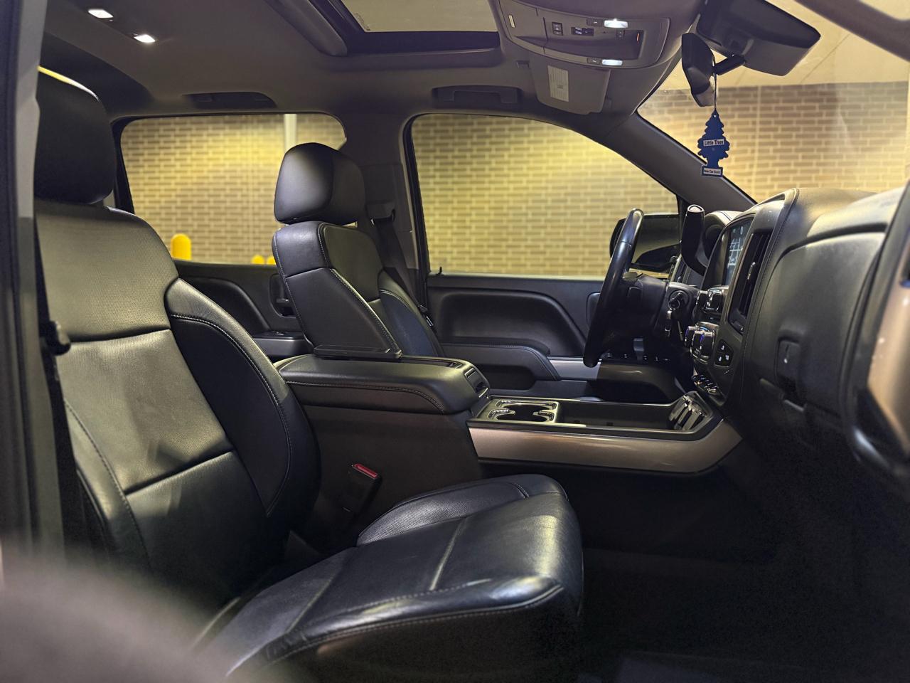 Chevrolet Silverado 1500 LTZ Crew Cab 4WD 2015