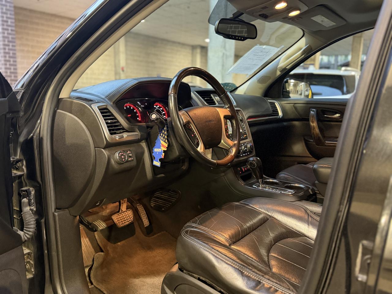 GMC Acadia Denali AWD 2014