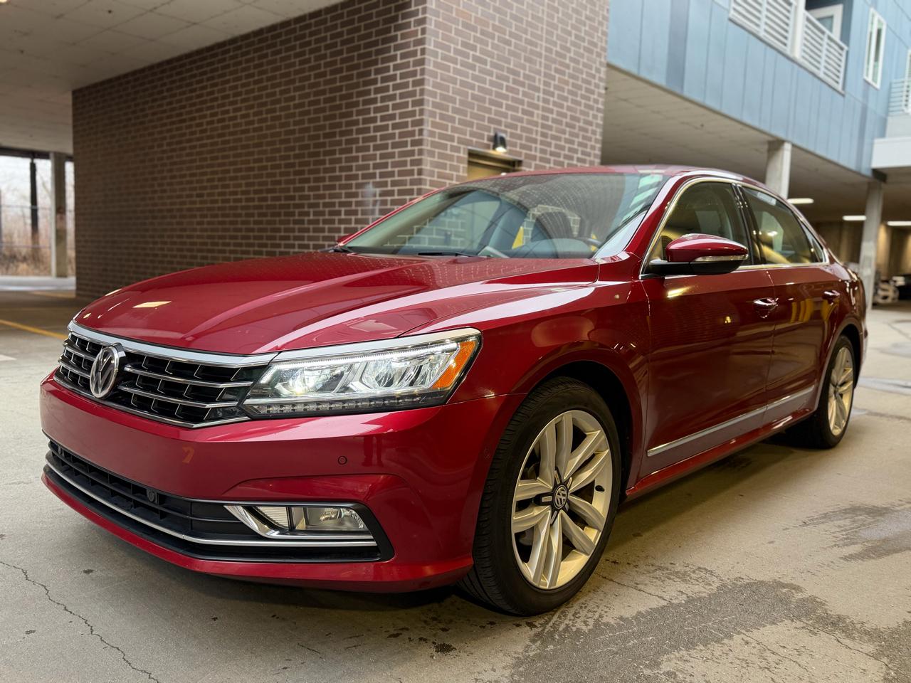 Volkswagen Passat SEL Premium 6A 2017