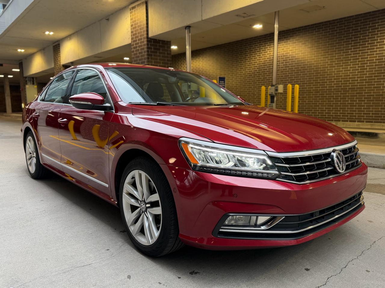 Volkswagen Passat SEL Premium 6A 2017