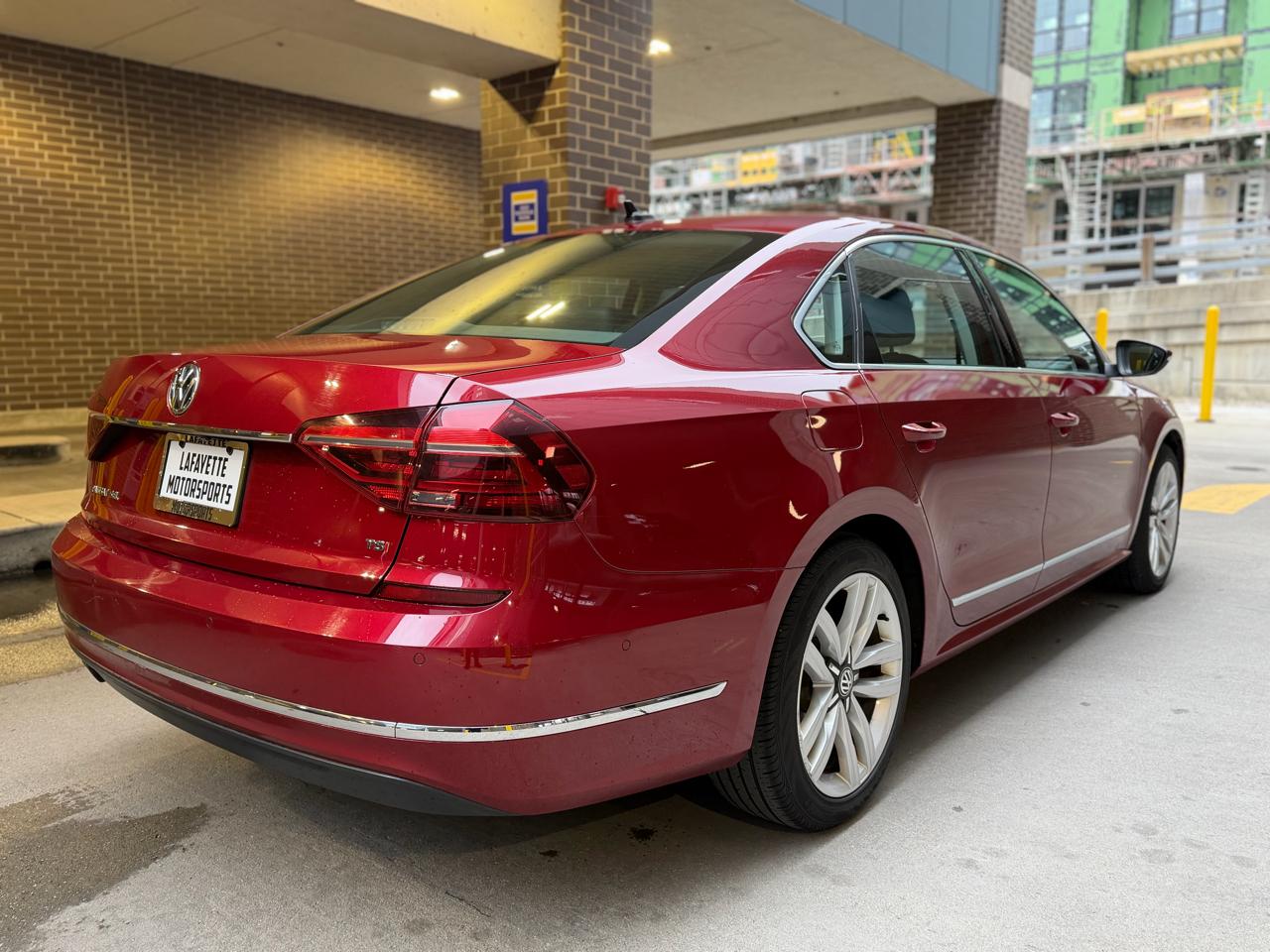 Volkswagen Passat SEL Premium 6A 2017