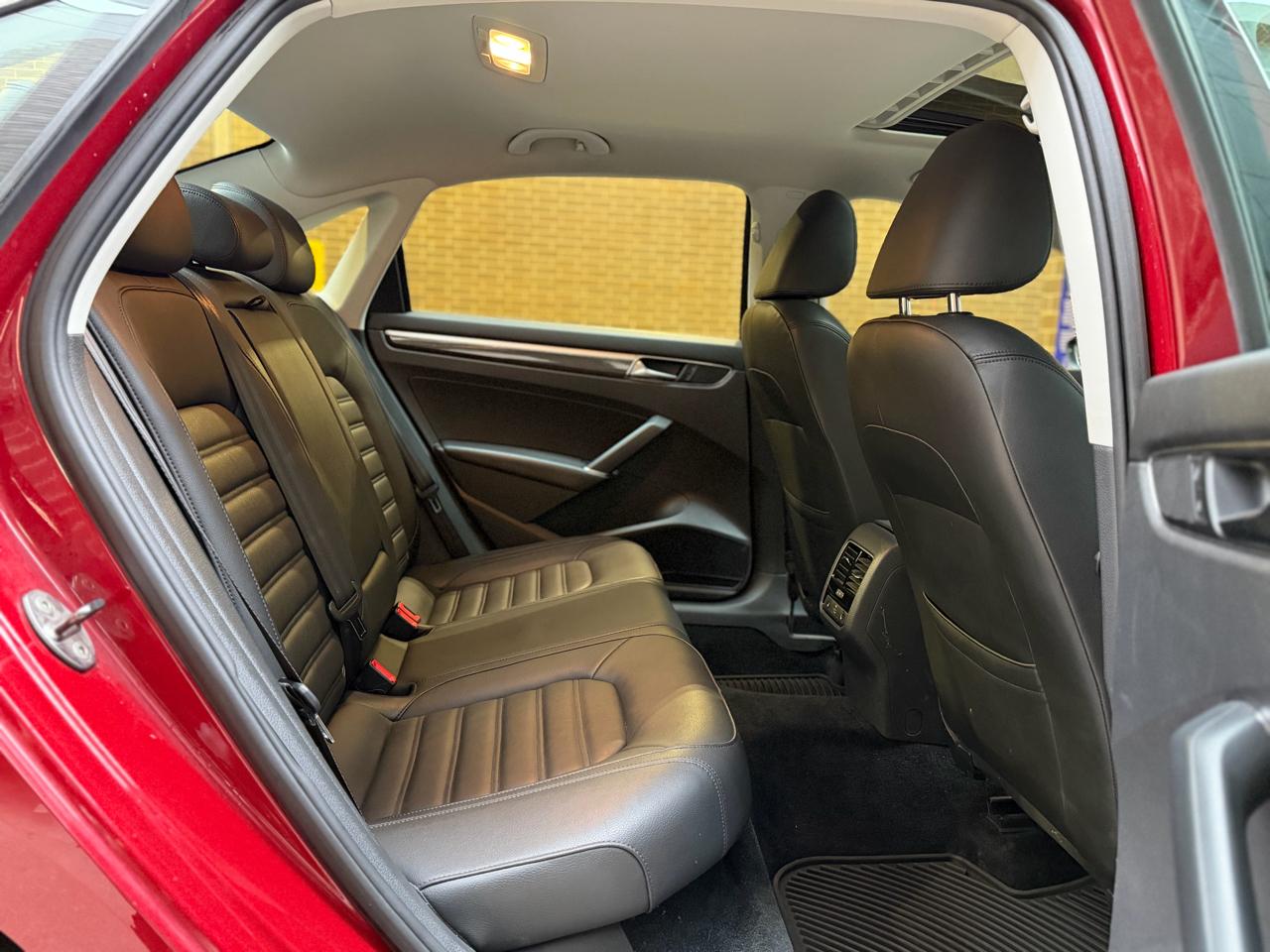 Volkswagen Passat SEL Premium 6A 2017