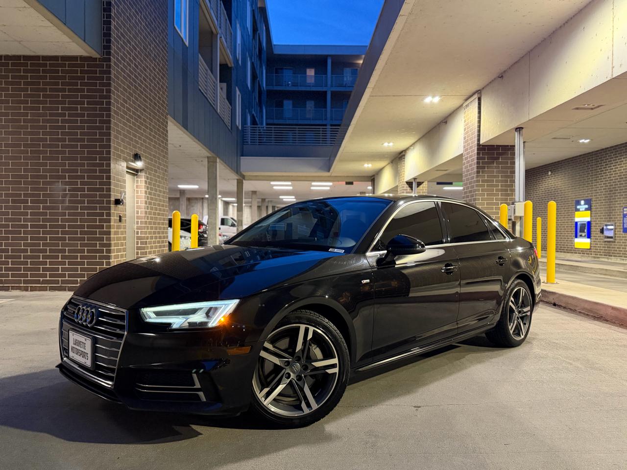 Audi A4 2.0T Premium Plus quattro Sedan 2017