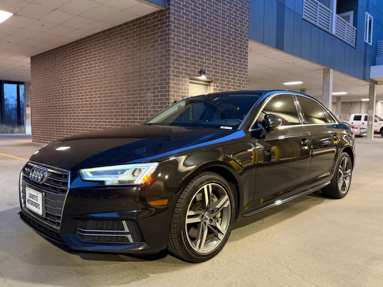 Audi A4 2.0T Premium Plus quattro Sedan 2017