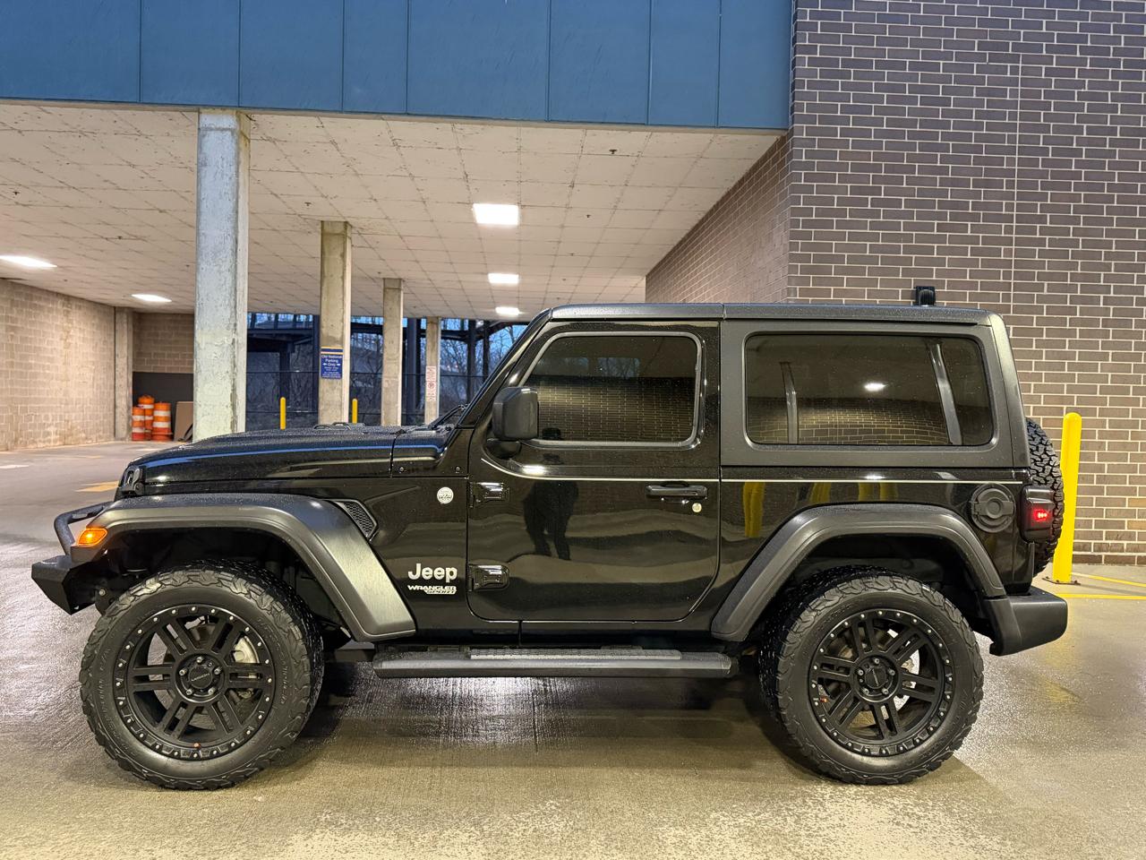 Jeep Wrangler Sport 2021