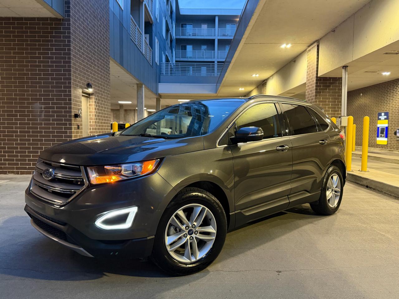 Ford Edge SEL FWD 2016