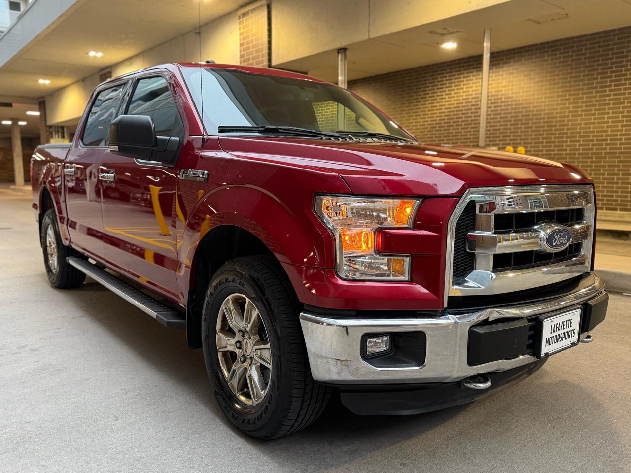 Ford F-150 XL SuperCrew 5.5-ft. Bed 4WD 2016