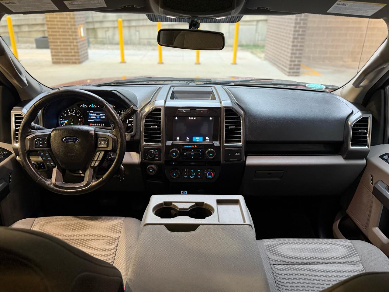 Ford F-150 XL SuperCrew 5.5-ft. Bed 4WD 2016