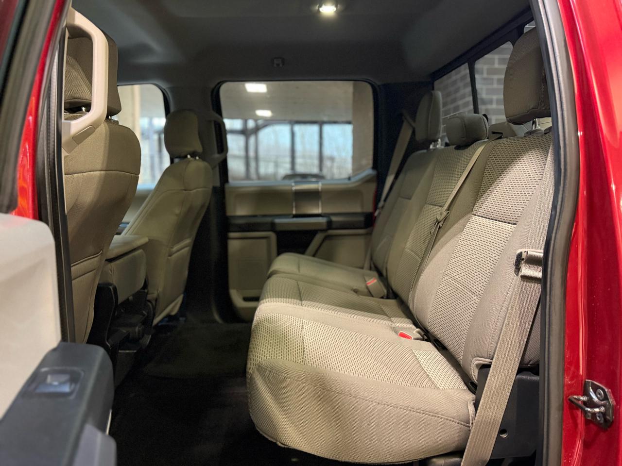 Ford F-150 XL SuperCrew 5.5-ft. Bed 4WD 2016