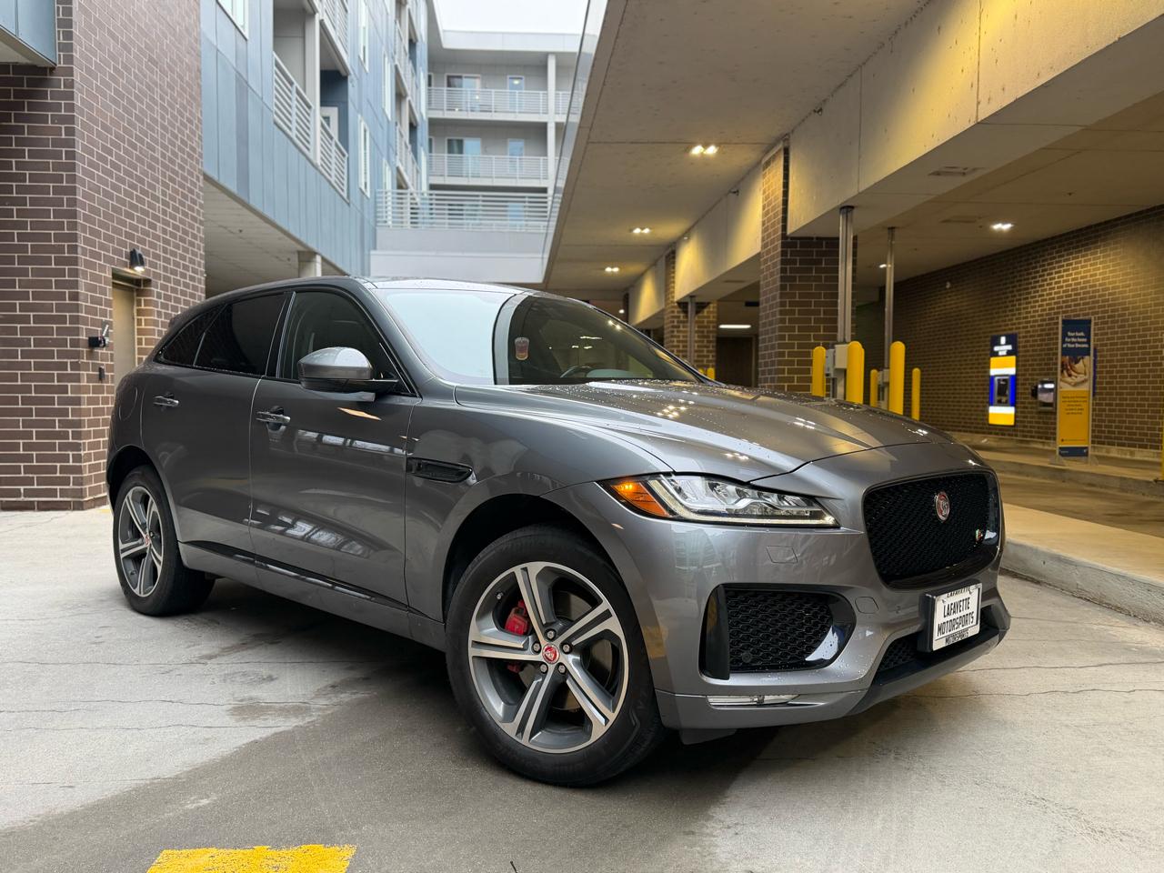2017 Jaguar F-Pace S