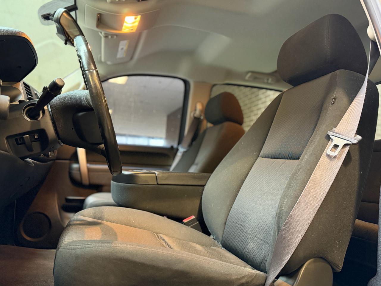 GMC Sierra 1500 SLE Crew Cab 4WD 2011