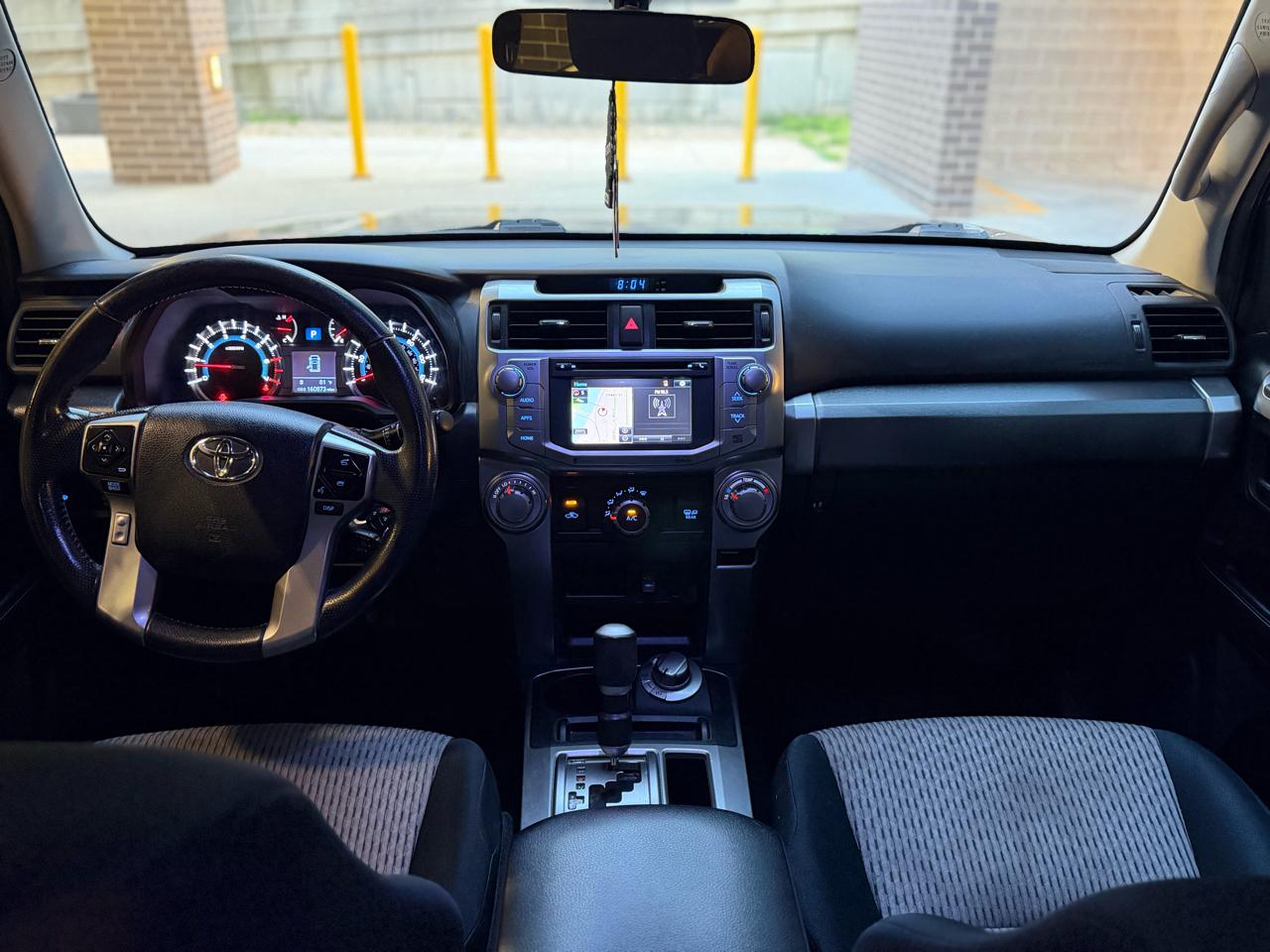 Toyota 4Runner SR5 4WD 2015