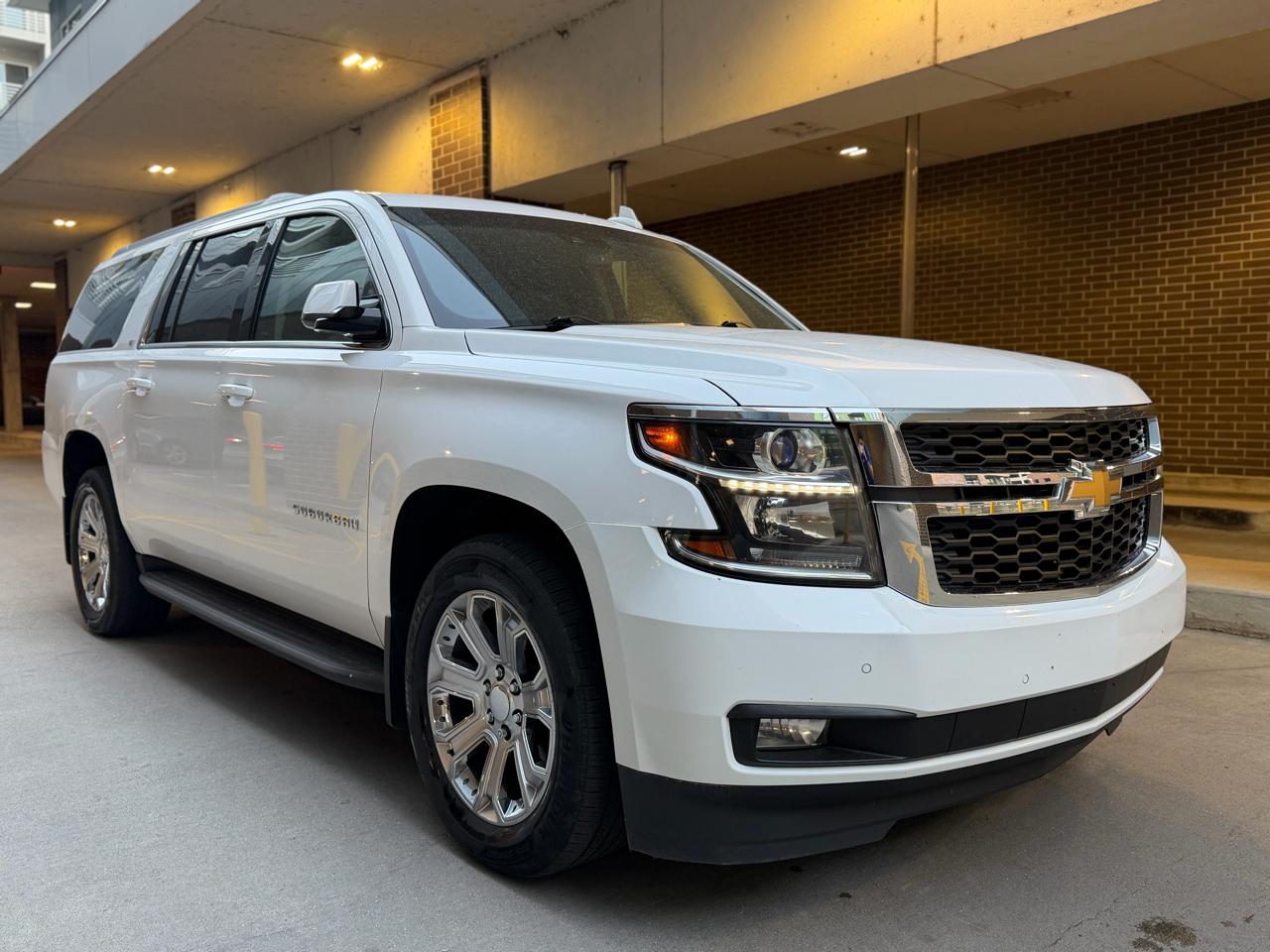 Chevrolet Suburban LT 4WD 2017