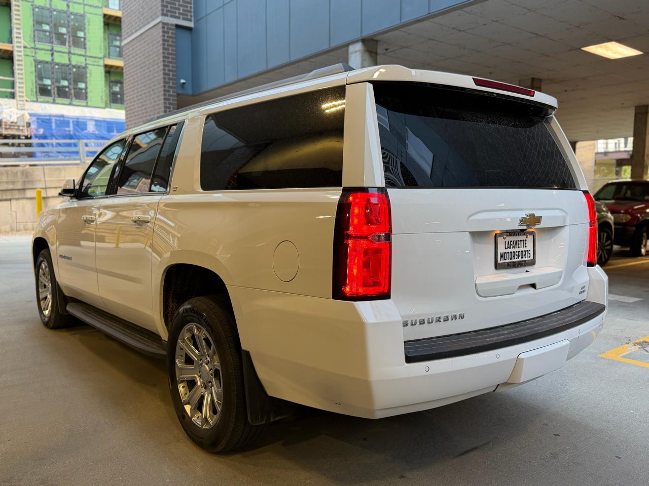 Chevrolet Suburban LT 4WD 2017