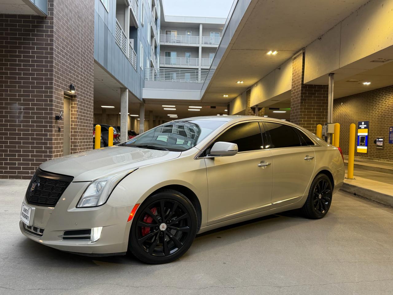 Cadillac XTS Luxury AWD 2015